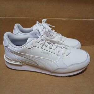 Puma ST Runner v3 L Men's 7.5  White / Gum Sole Tennis Shoe Casual